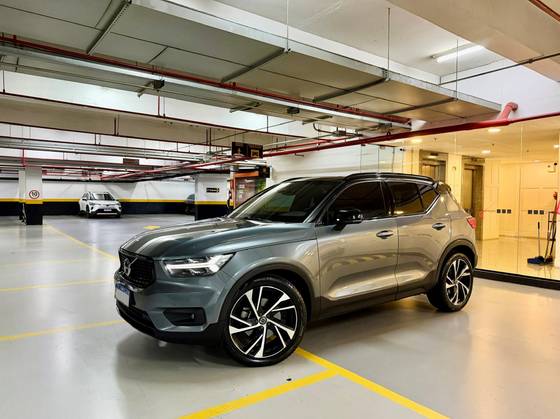 VOLVO XC40 2.0 T5 GASOLINA R-DESIGN AWD GEARTRONIC